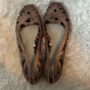 ⁦Melissa Shoes Jean + Jason Wu